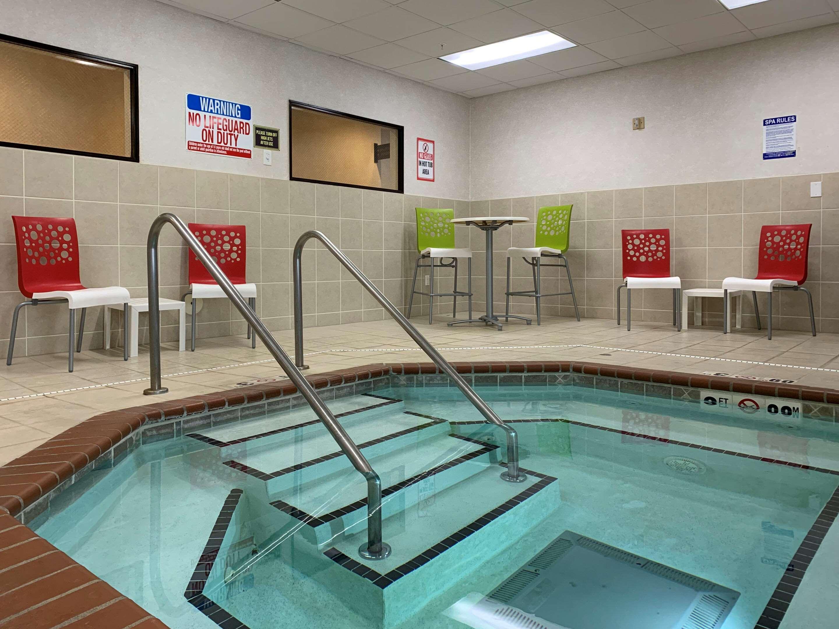 Comfort Inn Saint Paul East Oakdale Esterno foto
