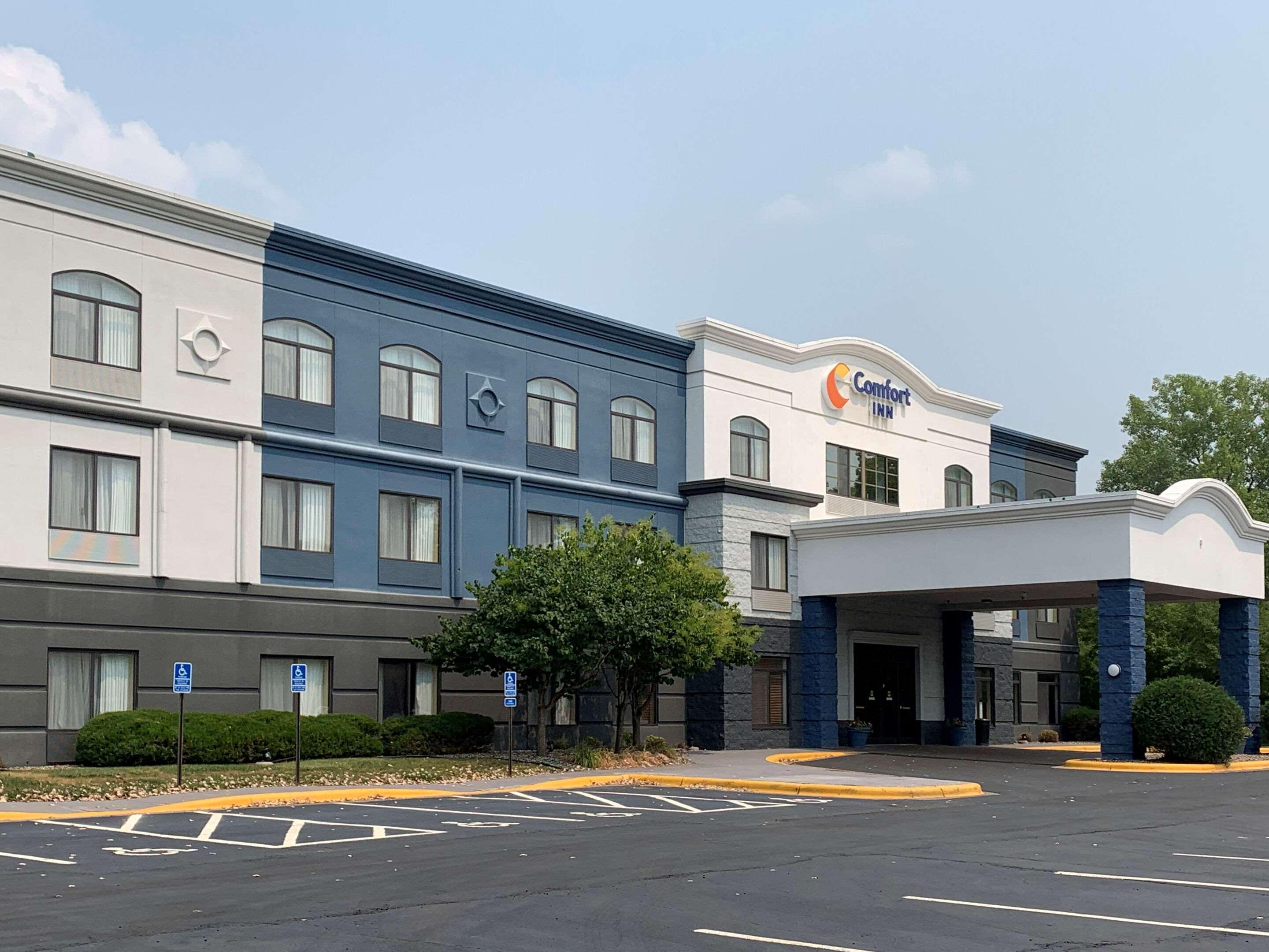 Comfort Inn Saint Paul East Oakdale Esterno foto